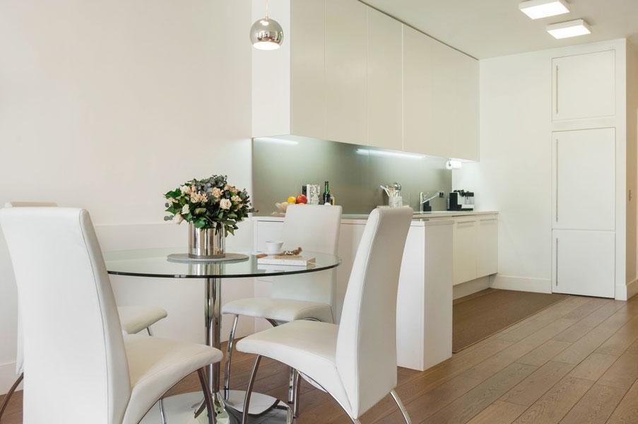 פריז Two Bedroom Luxury Apartment - Balcony With View Of Notre Dame מראה חיצוני תמונה