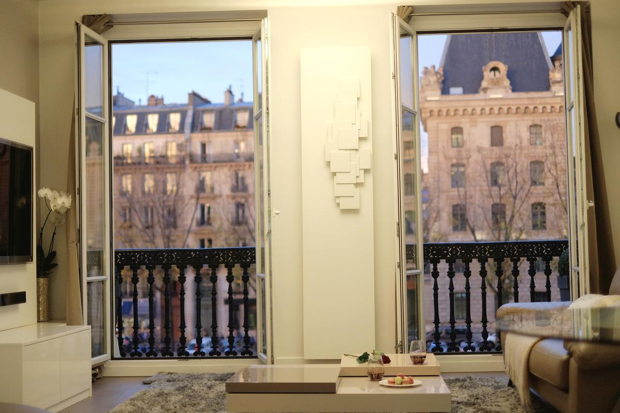 פריז Two Bedroom Luxury Apartment - Balcony With View Of Notre Dame מראה חיצוני תמונה